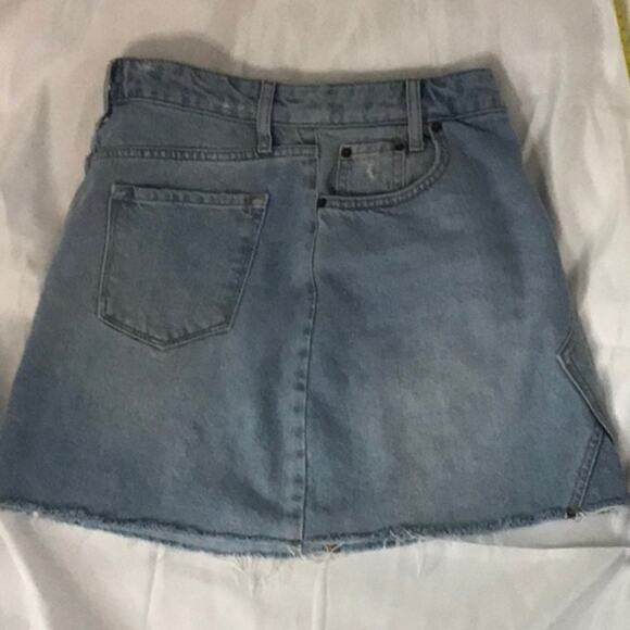 BDG Distressed Raw Hem Fly Zip Skirt S Boho Classic Costal Cowgirl Festival - Picture 4 of 10